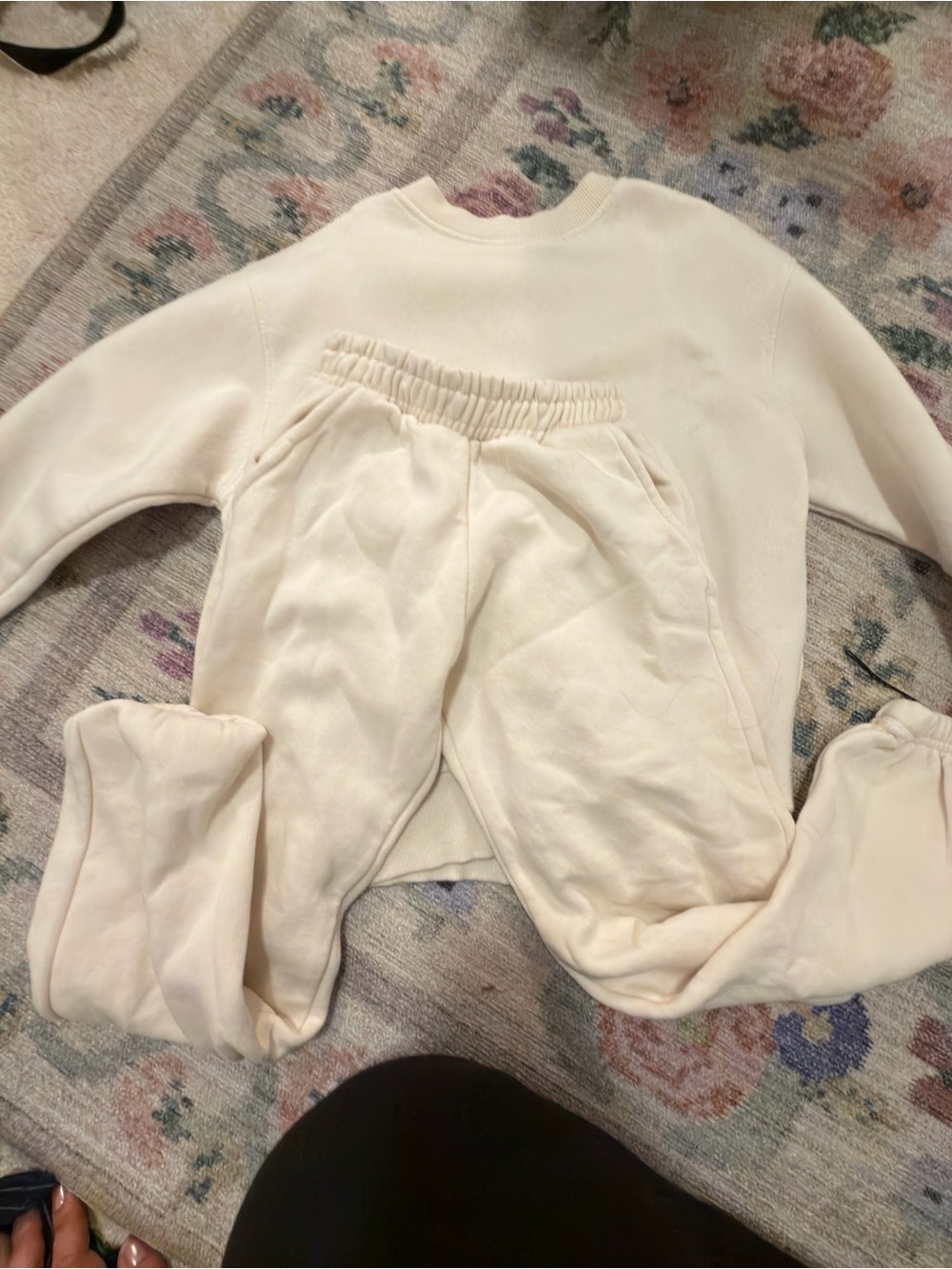 Zara Cream Kids Sweatshirt & Joggers Set